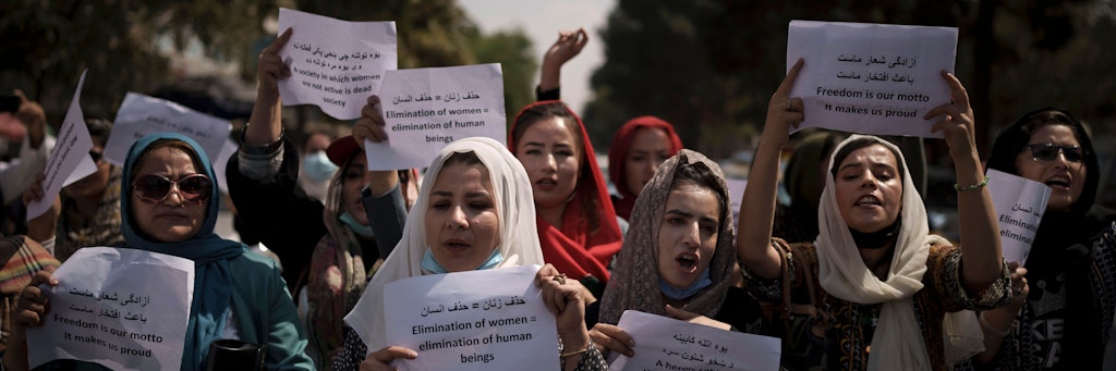 Frauen demonstrierten in Kabul für ihre Rechte.