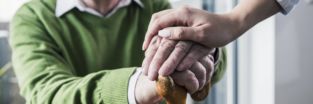 Sie riskieren ihre Gesundheit, um für ihre Lieben da zu sein. Viele pflegende Angehörige vernachlässigen eigene Bedürfnisse.