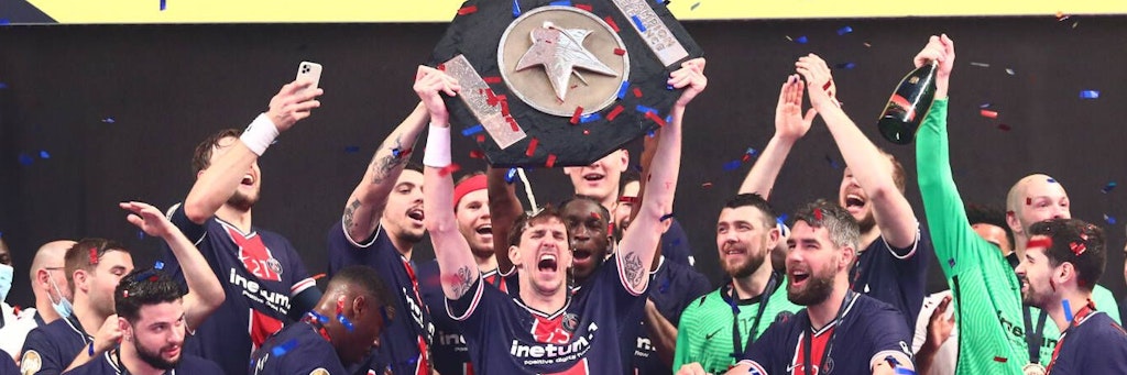 Im Juni wurde Viran Morros (M.) noch mit Paris SG Frankreichs Meistertitel, dann kam Olympia mit Spanien, jetzt ist er bei den Füchsen. 
