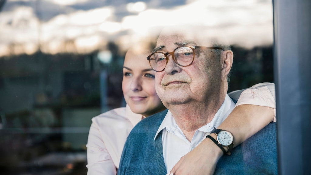Wir schaffen das zusammen: Viele Menschen wollen ihre Angehörigen so lange wie möglich selbst pflegen. 