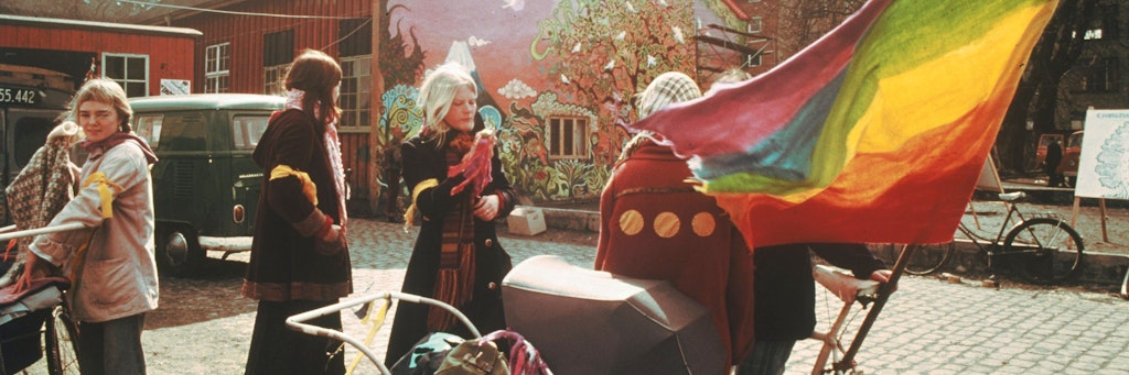 Alles begann am 26. September 1971, als eine Gruppe Hippies eine verlassene Kaserne im Herzen der dänischen Hauptstadt besetzte.