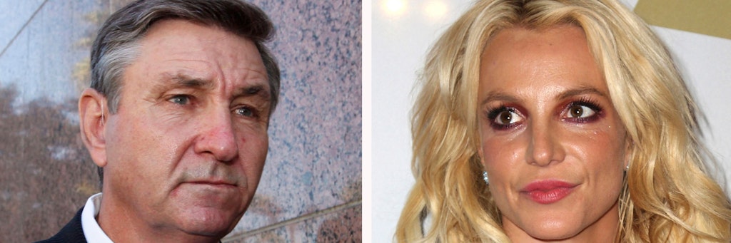 Jamie Spears, Vater von Sängerin Britney Spears (r.), ist ins Visier des FBI geraten. Er soll seiner Tochter heimlich abgehört haben. 