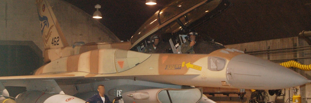 Israel greift immer wieder einmal zu Luftangriffen, wenn es sich bedroht fühlt: Diese F-16 war 2007 an der Zerstörung eines syrischen Atomreaktors beteiligt.