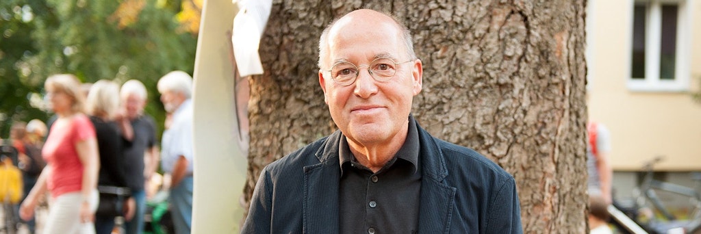 Gregor Gysi im September 2020 bei seinem Einsatz bei der Bürgerinitiative Grüner Kiez Pankow<br>