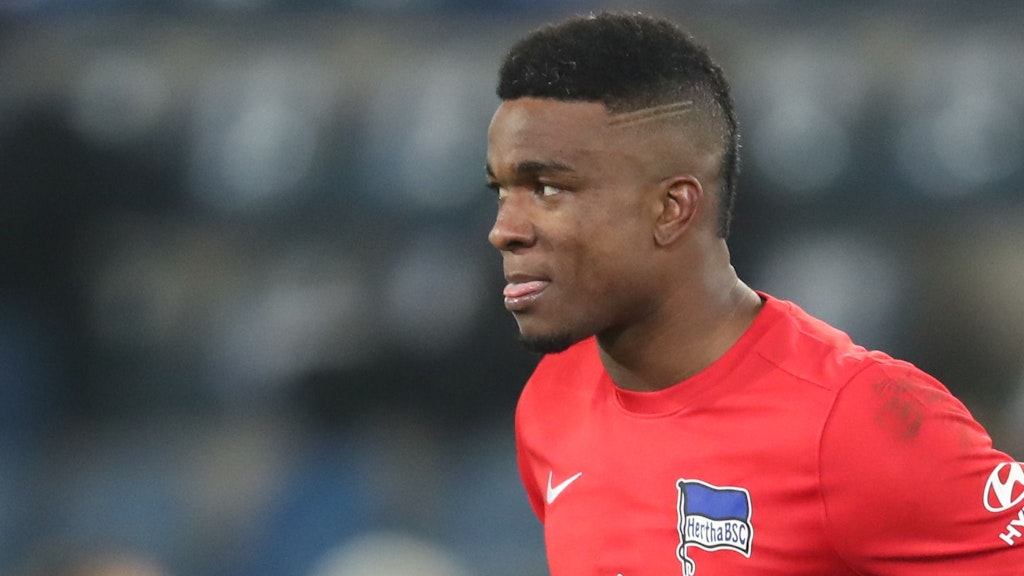 Herthas Jhon Cordoba mit frisch rasierten Haaren. Gab es da professionelle Hilfe? 