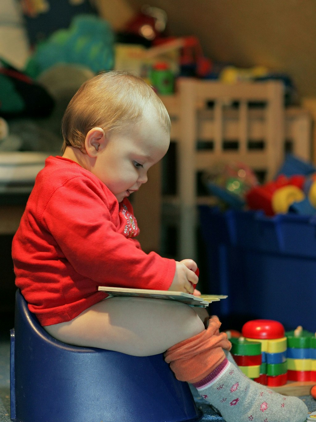 Windelfrei bedeutet nicht, dass die Kinder gar keine Windeln tragen - sondern weniger. Ziel ist, dass das große Geschäft nach Möglichkeit im Töpfchen landet.