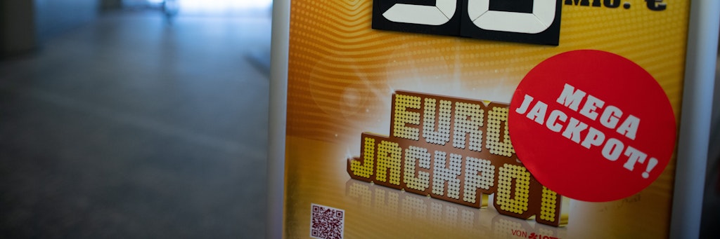 90 Millionen Euro gehen nach Ostwestfalen, doch der Siegertipper hat sich noch nicht gemeldet.