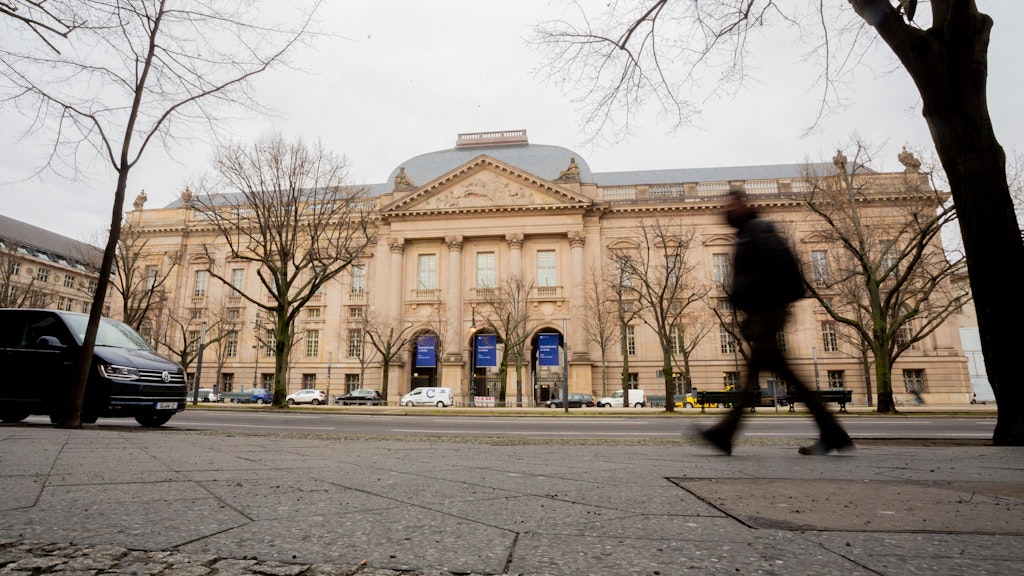 Unter den Linden: Die Staatsbibliothek zu Berlin