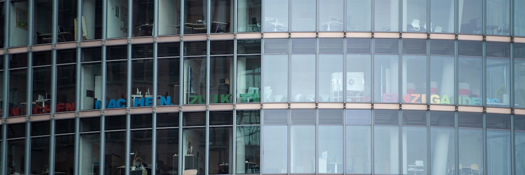 Die Büros in diesem Berliner Firmengebäude sind verlassen, die Mitarbeiter sind im Homeoffice.