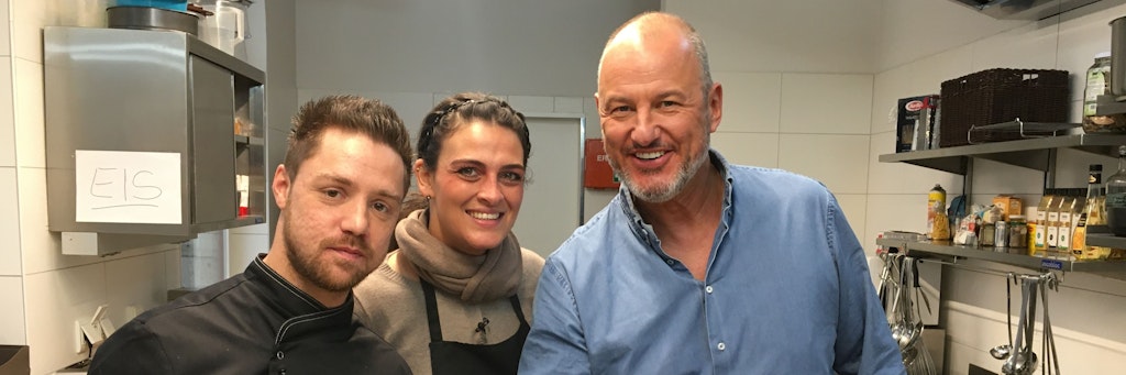 Frank Rosin mit Daniel Rusch und Karina Humburg vom „Café Zweistein“.