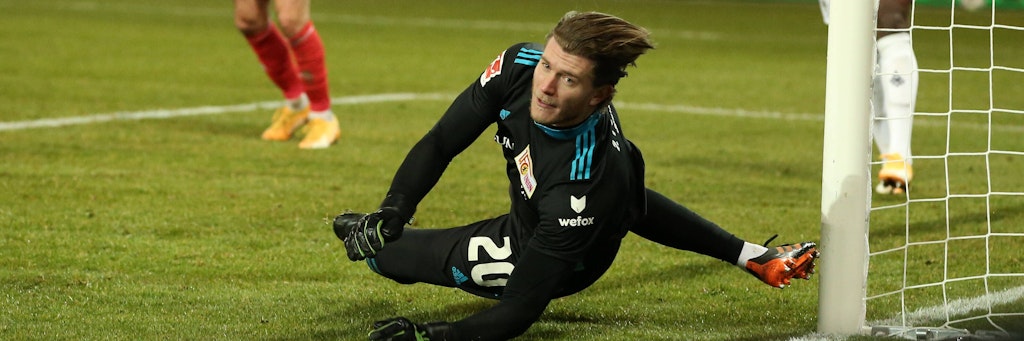 Loris Karius hielt mit einer Glanzparade in der Nachspielzeit den Eisernen einen Punkt fest.