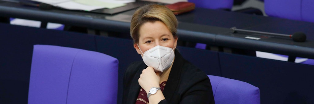 Familienministerin Franziska Giffey im Bundestag.
