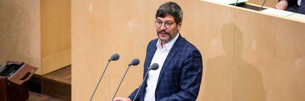 Berlins Justizsenator Dirk Behrendt während einer Sitzung des Bundesrates (Archivbild).