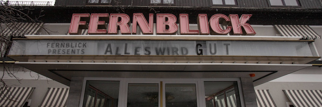 Die Mitteilung „Alles wird gut“ des Hotels Fernblick in - ja - St. Corona am Wechsel war eine Fehlprognose. Das Hotel in Österreich musste wegen Corona schließen, wenn auch nicht wegen des Mangels an Geschäftsreisenden, sondern an Touristen.