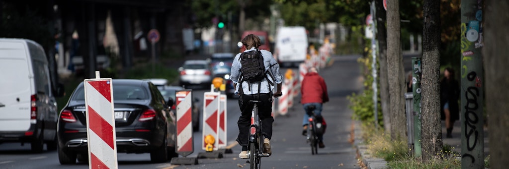 Der Pop-Up-Radweg am Halleschen Ufer. 