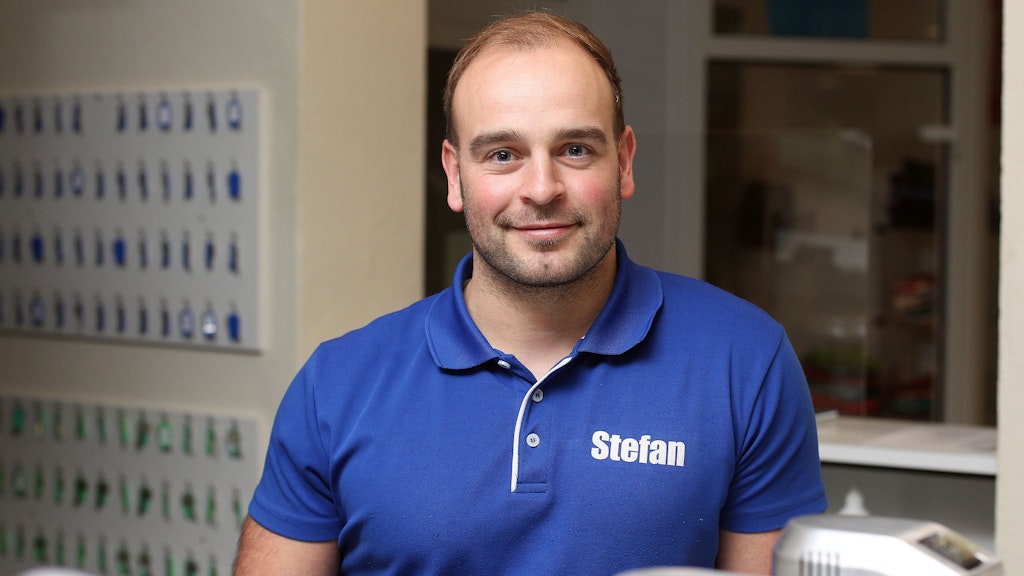 Betreiber Stefan Engels hat ein Konzept entwickelt, das ihm gestattet, während des Lockdowns weiter zu öffnen.