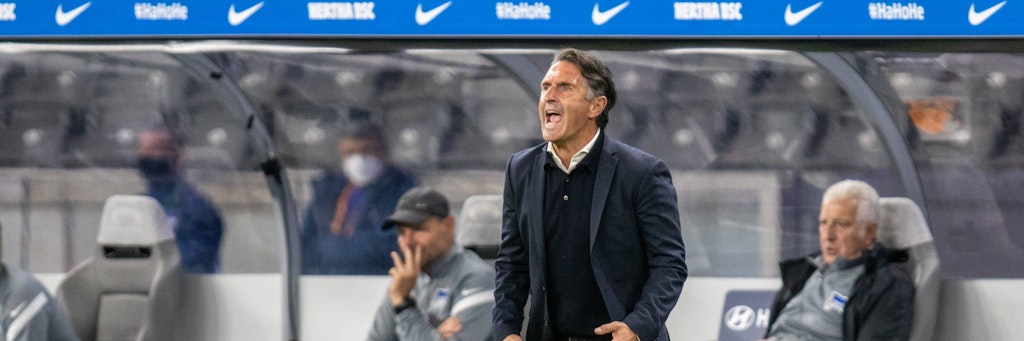 Cheftrainer Bruno Labbadia (54) würde es am liebsten rausbrüllen: Hertha, starte auf der Alm endlich eine Serie!