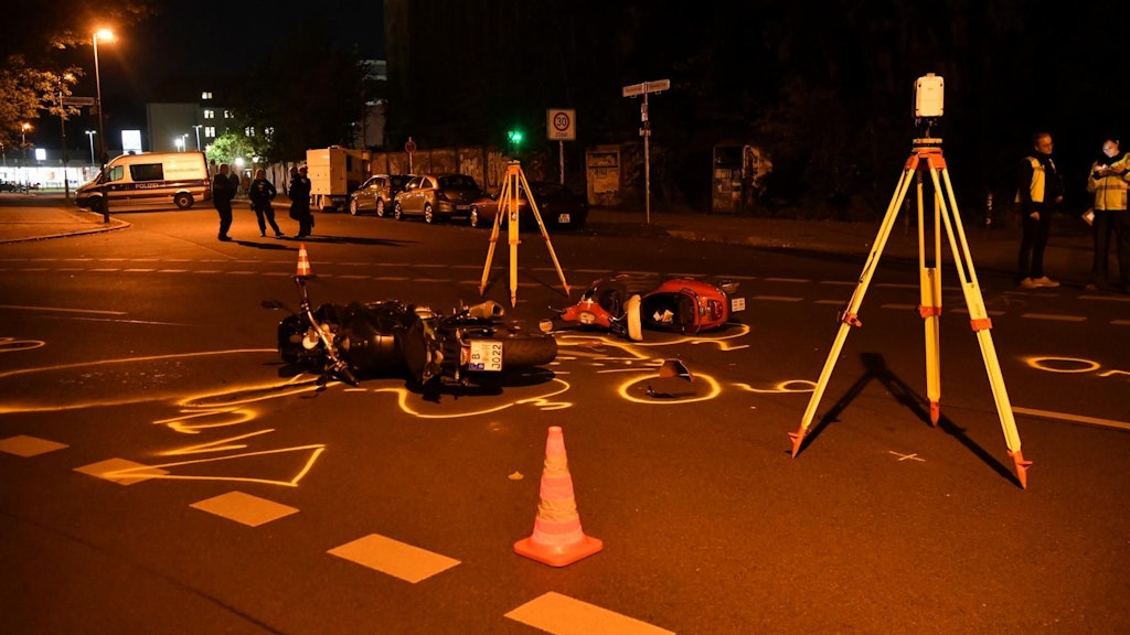 Am Unfallort in Friedrichshain.