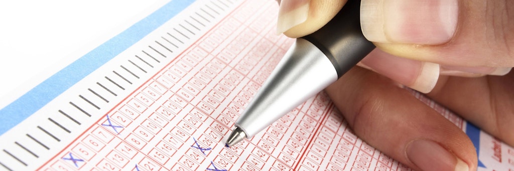 Eine Lottogewinnerin in den USA hatte den Gewinnschein mit einer Kreditkarte bezahlt, die ihr nicht gehörte.