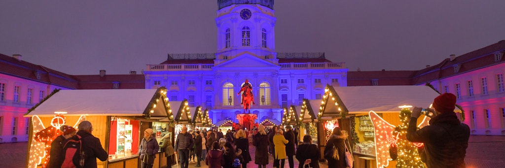 Der Weihnachtsmarkt am Schloss Charlottenburg fällt in diesem Jahr wieder wegen Corona aus.