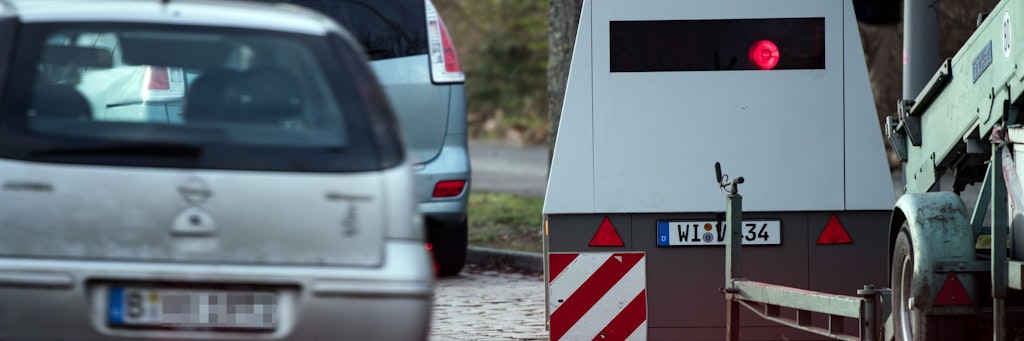 Lächeln, es gibt ein schnelles Foto: Derlei Blitz-Kisten werden häufiger in Brandenburg erscheinen.