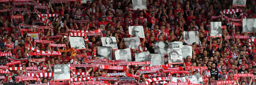 Es wird wieder voller auf der Waldseite! Der 1. FC Union darf gegen den FC Bayern die Alte Försterei zu 75 Prozent voll machen. 