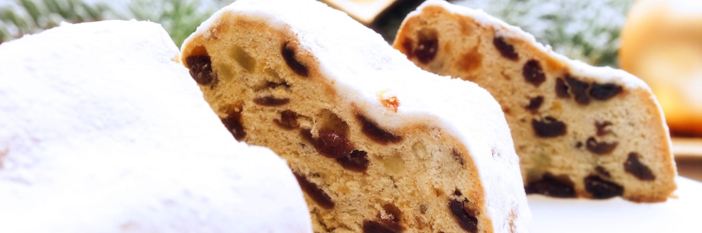 Noch sind es fast zwei Monate bis zum Heiligen Abend. Doch die Öfen für die Stollen-Produktion laufen schon jetzt wieder heiß.