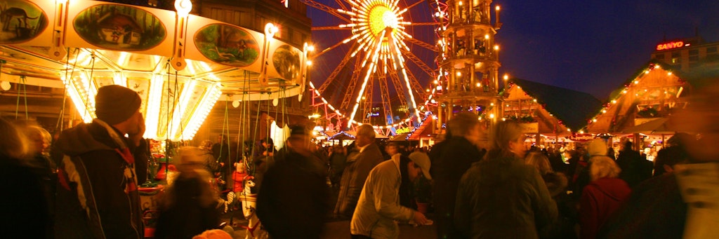 Der Weihnachtsmarkt auf dem Alexanderplatz in Vor-Corona-Zeiten.