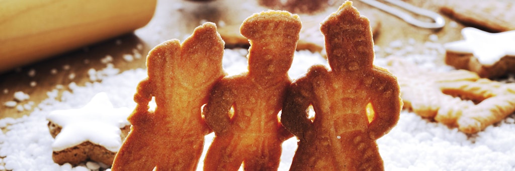 Weihnachtsplätzchen selbst zu backen hat bei vielen Tradition. Aber Spekulatius? Der wird meist lieber gekauft. Dabei kann man das traditionelle Gebäck ganz einfach selber machen.<br>