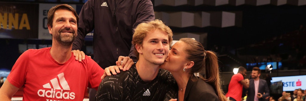 Alexander Zverev feierte seinen Turniersieg in Wien zusammen mit seiner neuen Freundin Sophia Thomalla.
