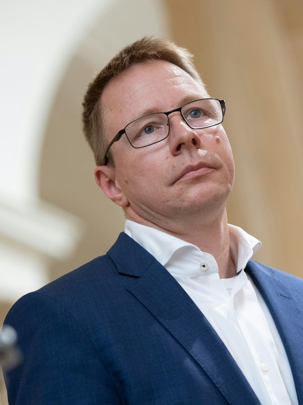 Der neue Präsident des Abgeordnetenhauses, Dennis Buchner (44, SPD)
