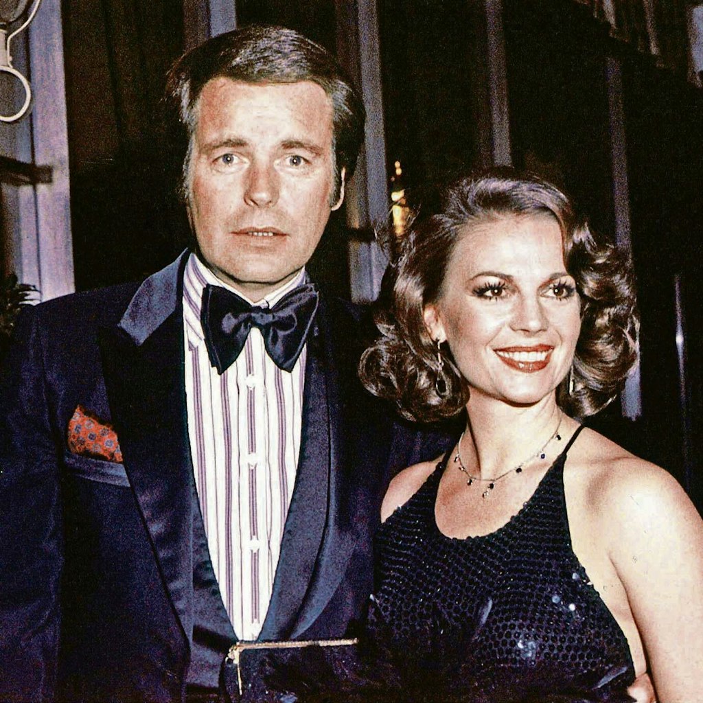 Wood war 1981 bei einem Jachtausflug mit ihrem damaligen Ehemann Robert Wagner (l.) und ihrem Kollegen Christopher Walken unter mysteriösen Umständen ertrunken.