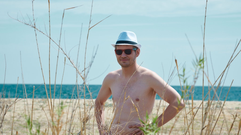 Bei „Berlin – Tag & Nacht“ wurde Falko Ochsenknecht als Ole Peters bekannt. Im Herbst zeigte er sich nackt im Fernsehen.
