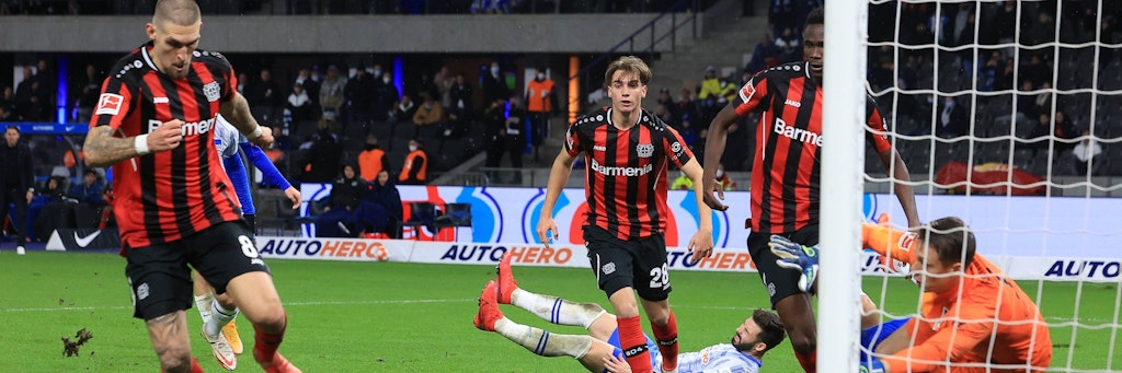 Robert Andrich trifft in der 90.Minute für Bayer zum 1:1. 