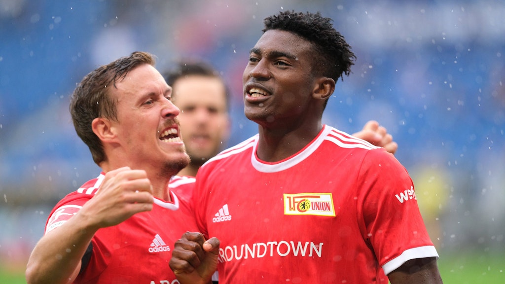 Wollen endlich wieder zusammen jubeln und Hertha schlagen: Die Unions-Profis Max Kruse und Taiwo Awoniyi (r.). 