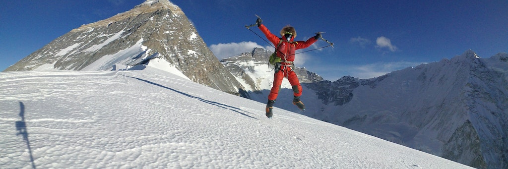 Jost Kobusch am Westgrat des Mount Everest auf 7350 Meter Höhe. 