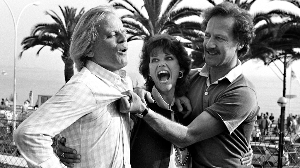 Die Schauspieler Klaus Kinski (l-r), Claudia Cardinale und der deutsche Regisseur Werner Herzog bei den Filmfestspielen von Cannes 1982
