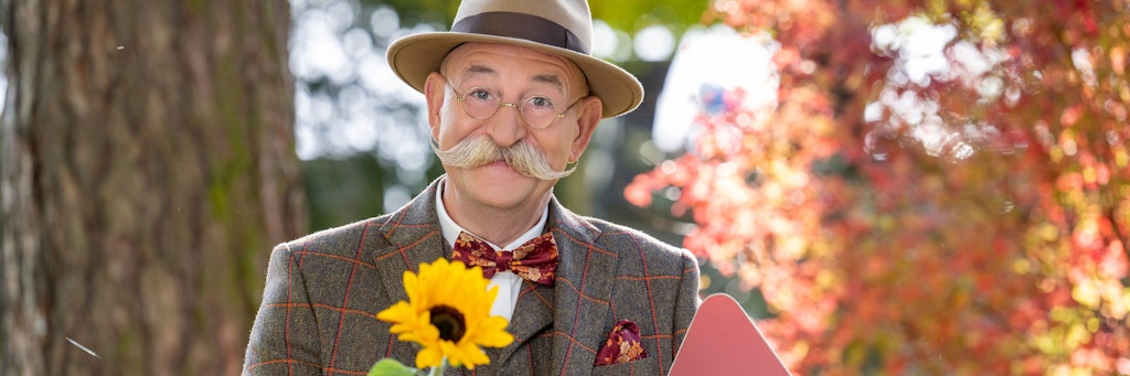 Horst Lichter ist bei „Bares für Rares“ immer gut gelaunt – aber es gab auch dunkle Momente in seinem Leben, wie ein neuer Film über den Entertainer zeigt.