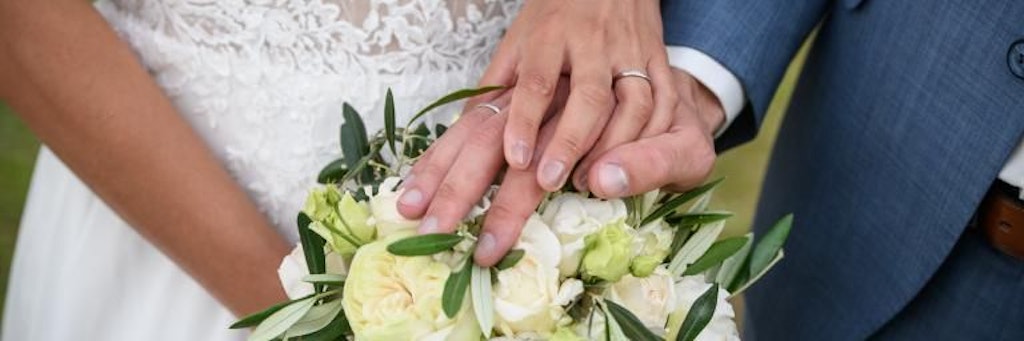 Bei „Hochzeit auf den ersten Blick“ geben sich völlig Fremde das Jawort und heiraten.