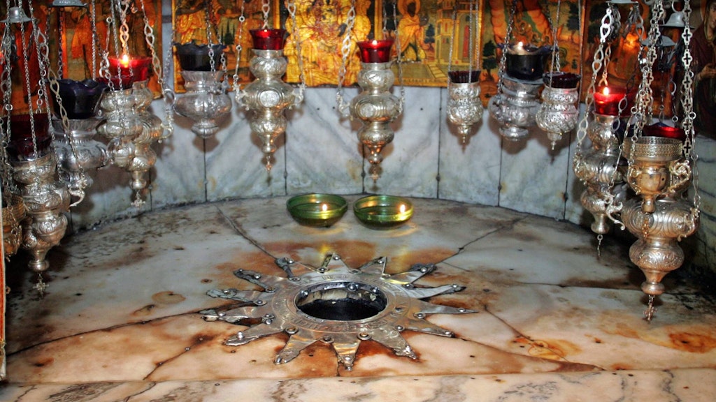 An dieser Stelle in einer als Stall genutzten Grotte unter der Geburtskirche soll Jesus Christus geboren sein.