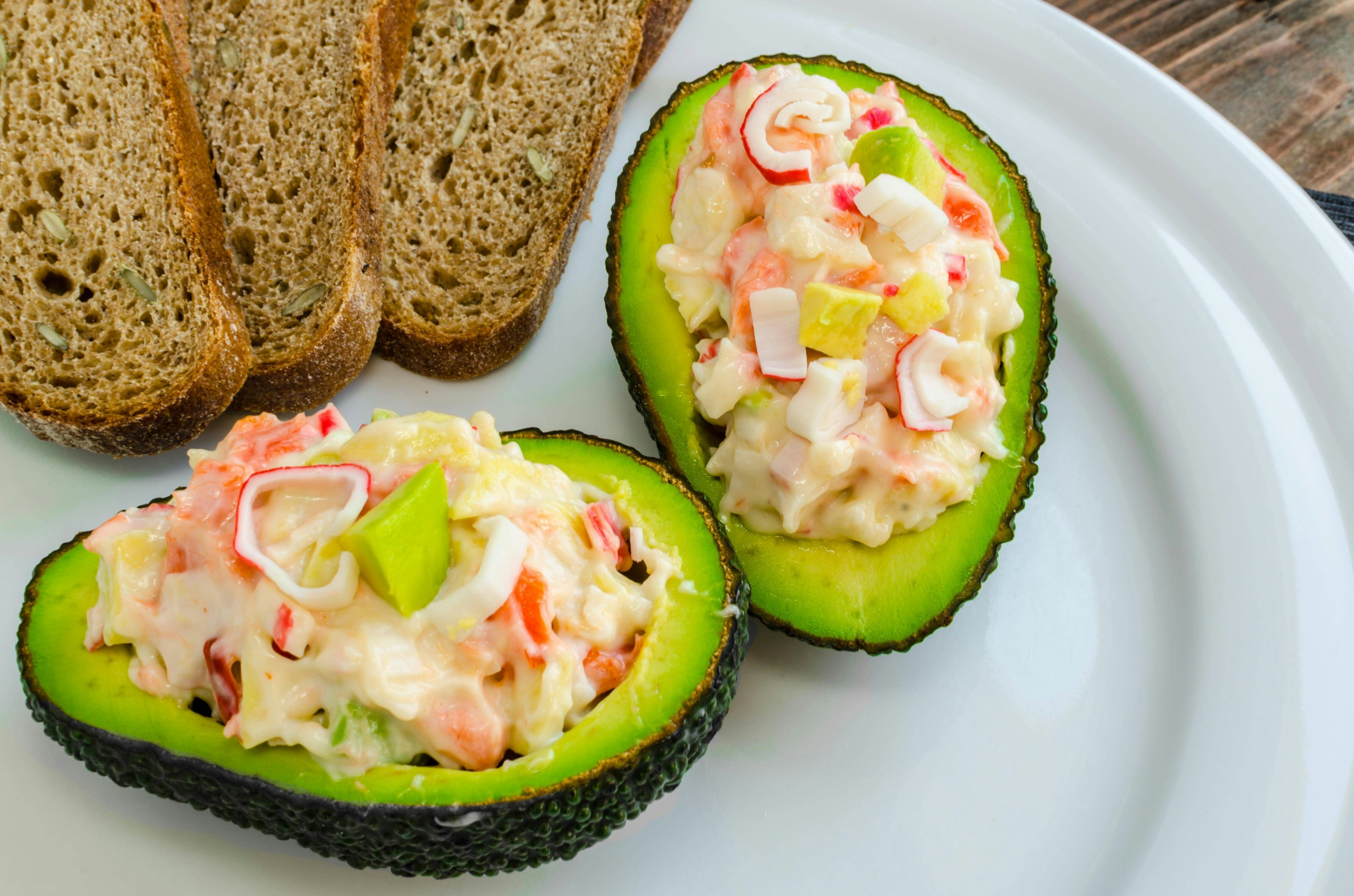 Klasse Rezept für köstlichen Avocado-Eiersalat! Geht ganz einfach und ...