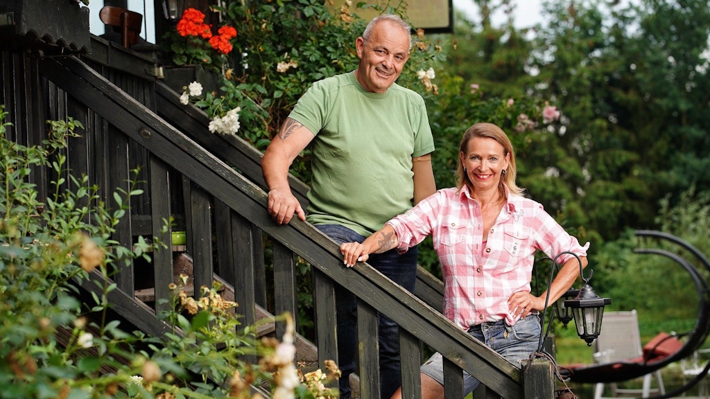 Bauer Olaf startet in die „Bauer sucht Frau“-Hofwoche mit Bettina.