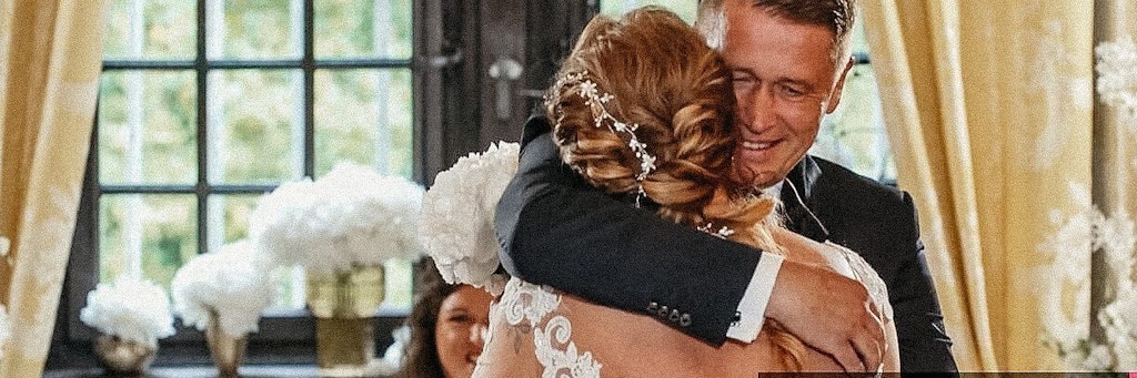 Geht gleich auf Tuchfühlung: Bräutigam Ralf bei der „Hochzeit auf den ersten Blick“ mit Manuela.
