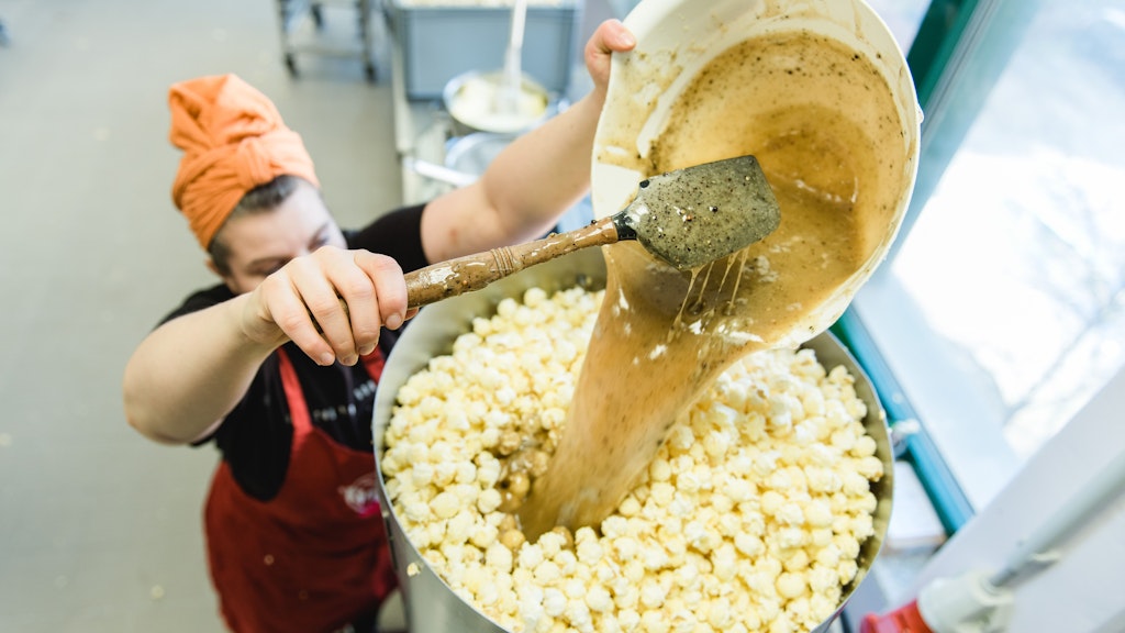 Frisches Popkorn, handgemacht und in aufregenden Sorten gibt es von Knalle.