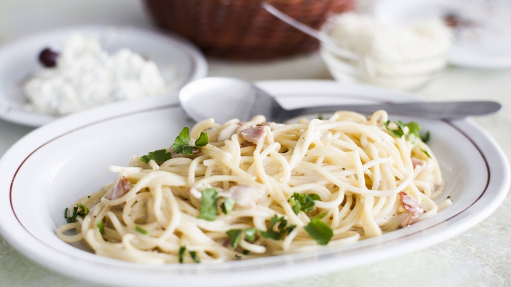 Für cremige Spaghetti Carbonara braucht es weder viele Zutaten, noch viel Zeit.