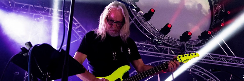 Hardy Krischkowsky: Mit einer spektakulären Tribute-Show bringt der einstige Report-Gitarrist die Rock-Giganten Pink Floyd zurück auf die Bühne.