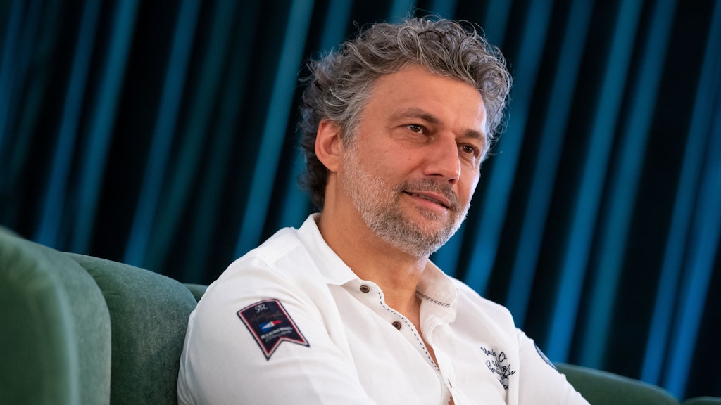 Opernstar Jonas Kaufmann erfreut seine Fans mit der Extended Edition des Albums „It’s Christmas“.