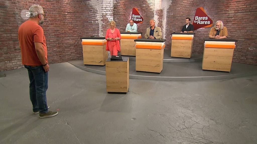 Elke Velten-Tönnies machte bei „Bares für Rares“ das Rennen um das Freimaurer-Etui.