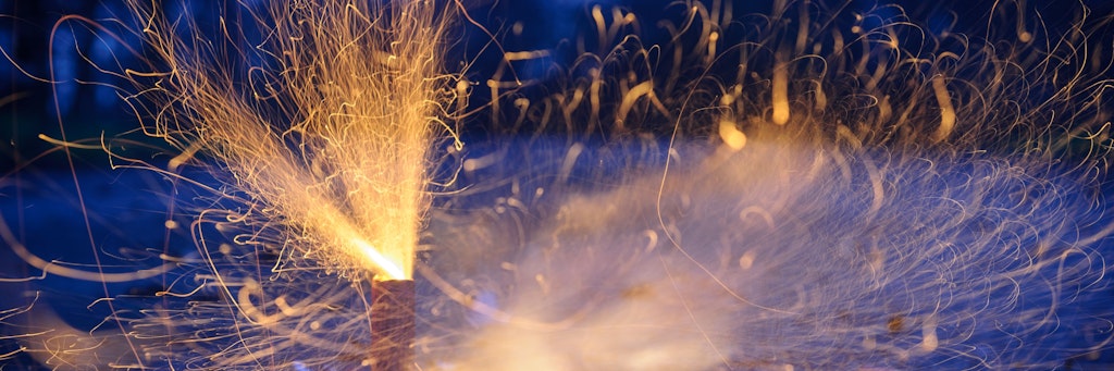 Nur im privaten Rahmen darf altes Feuerwerk noch gezündet werden.