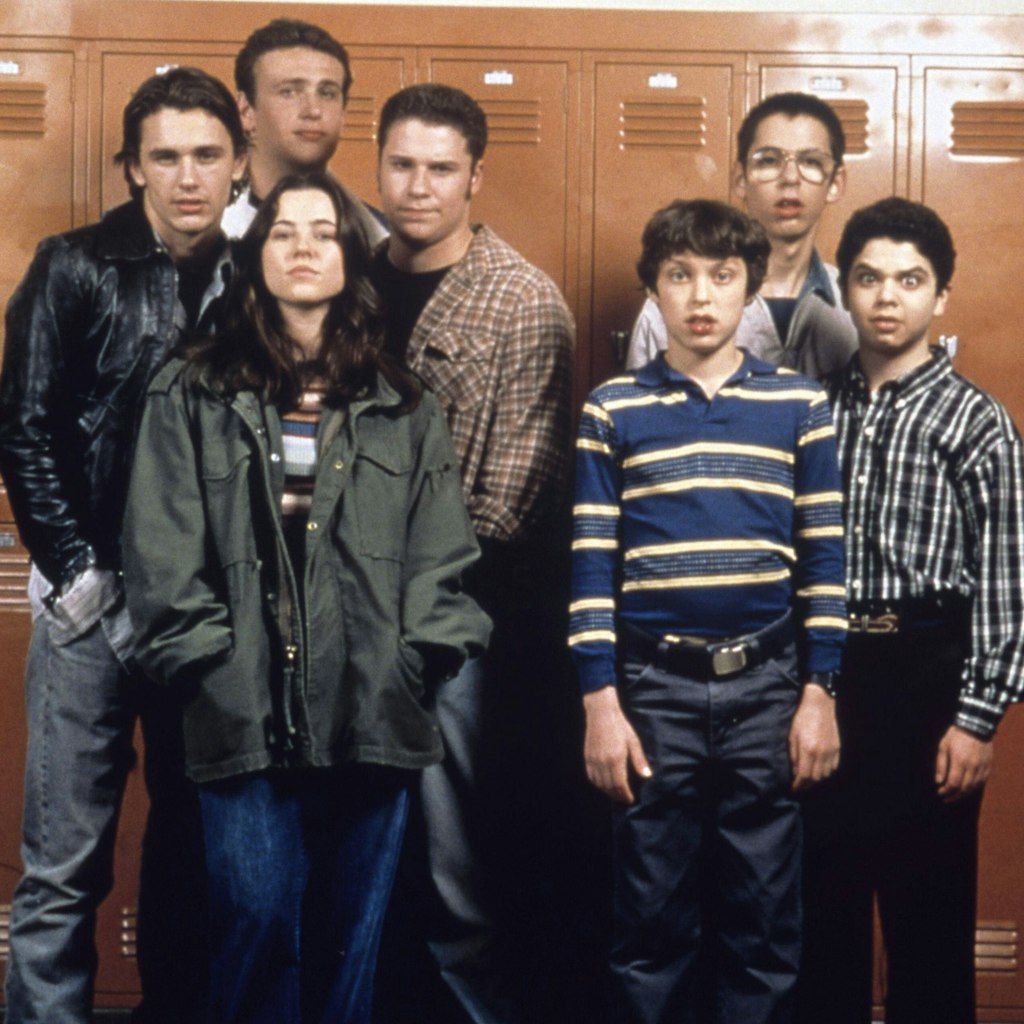 James Franco (l.) in der US-Teenie-Serie „Voll daneben, voll im Leben“ (Originaltitel: Freaks and Geeks)